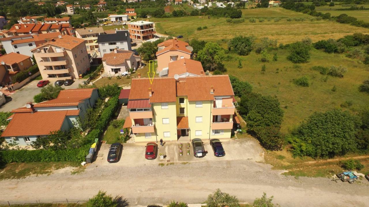 Apartman Пула Экстерьер фото